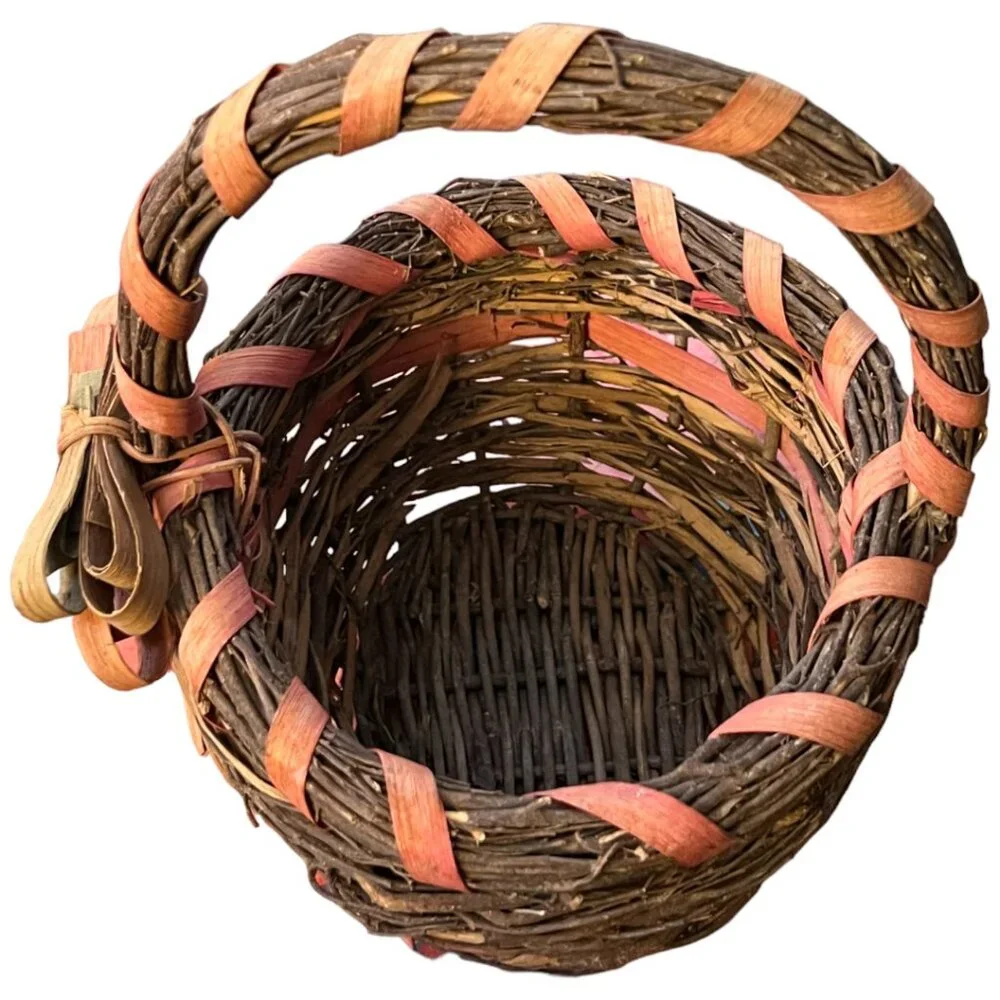 Vtg Shabby Chic Rustic Brown Oval Basket Sticks Twigs Fiber Bow & 
